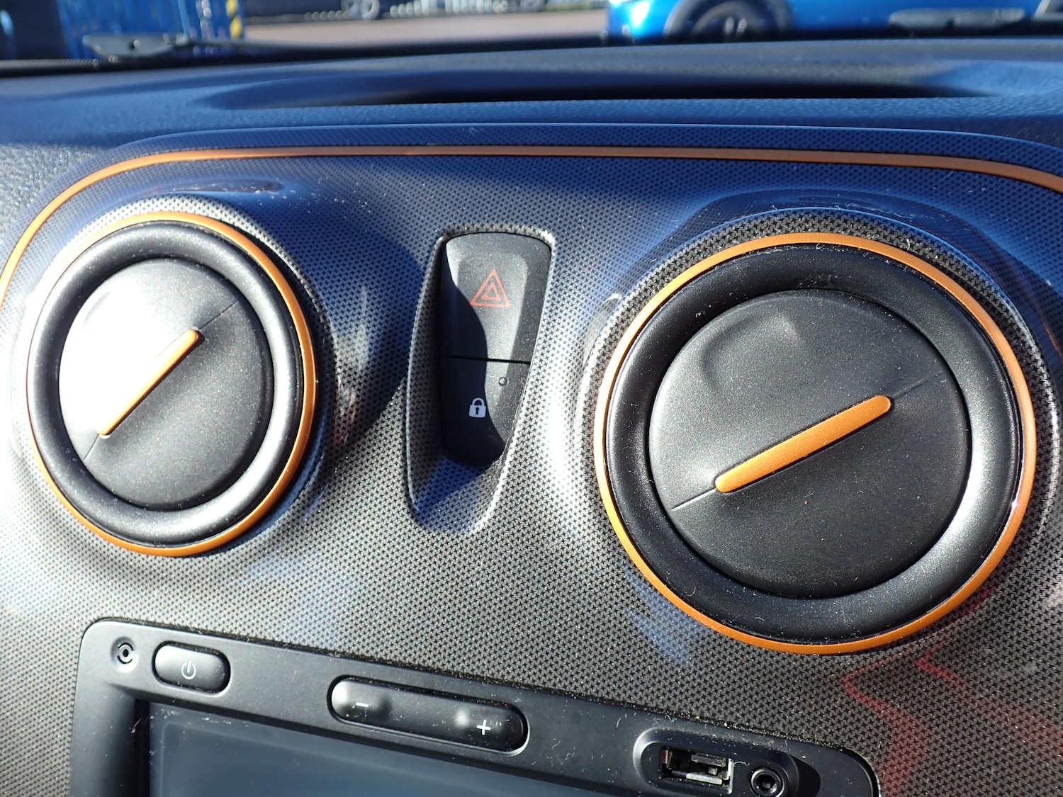 Used Dacia Sandero Stepway 2017 for sale - 77104131: Photo 21