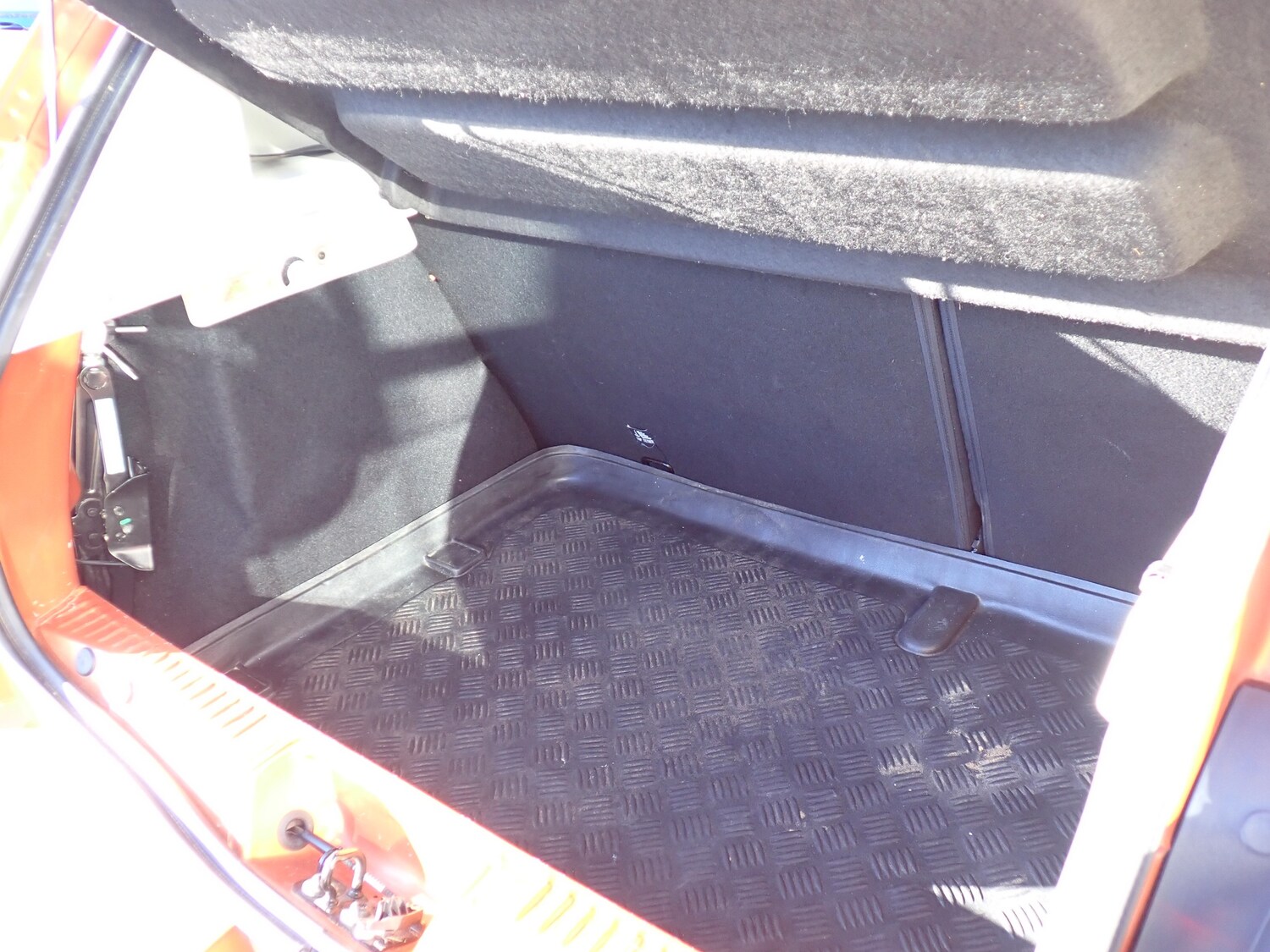 Used Dacia Sandero Stepway 2017 for sale - 77104131: Photo 28