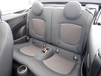 Used MINI Convertible 2016 for sale - 77904312: Photo