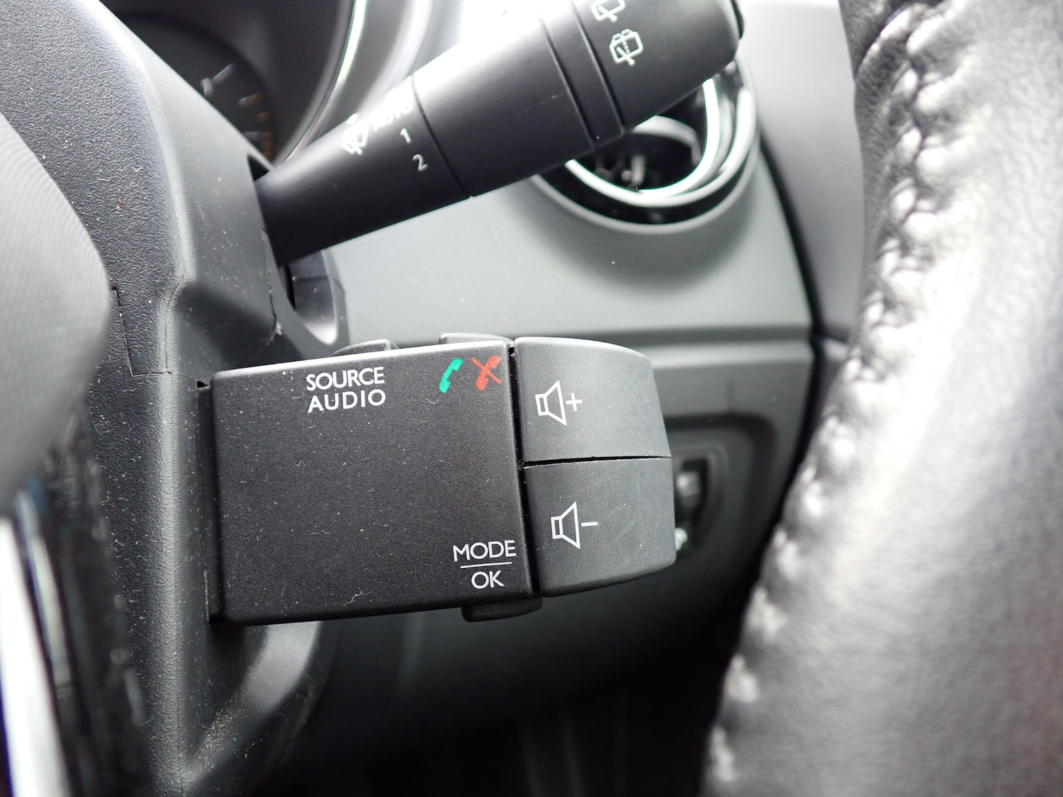 Used Renault Captur 2013 for sale - 78039464: Photo 17