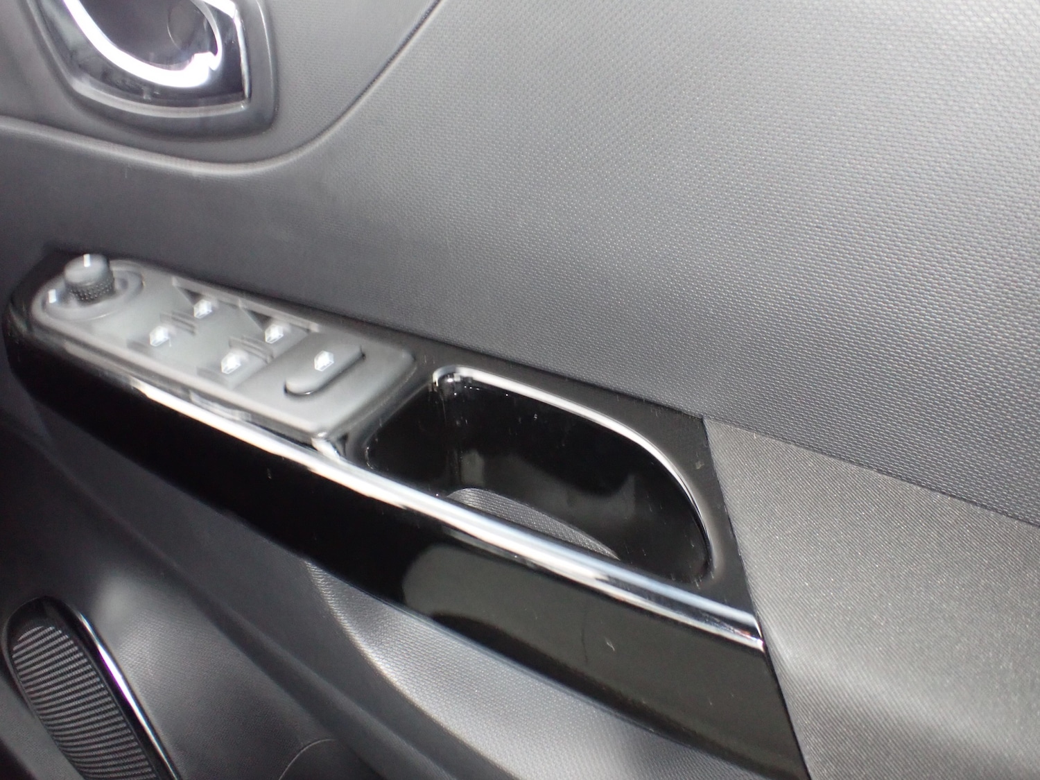 Used Renault Captur 2013 for sale - 78039464: Photo 21