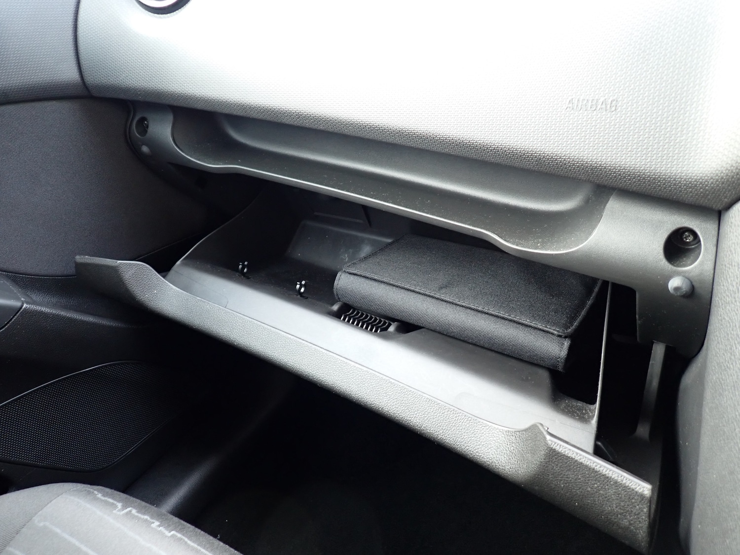 Used Vauxhall Meriva 2016 for sale - 77797040: Photo 30