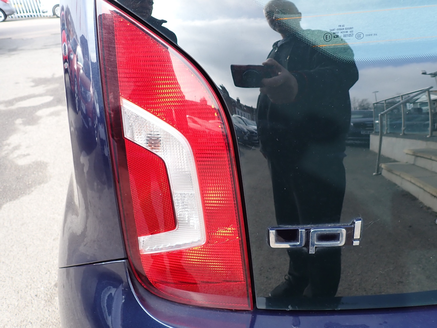 Used Volkswagen up! 2013 for sale - 77802543: Photo 25