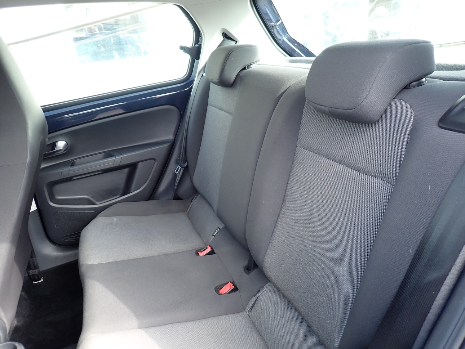 Used Volkswagen up! 2013 for sale - 77802543: Photo 4