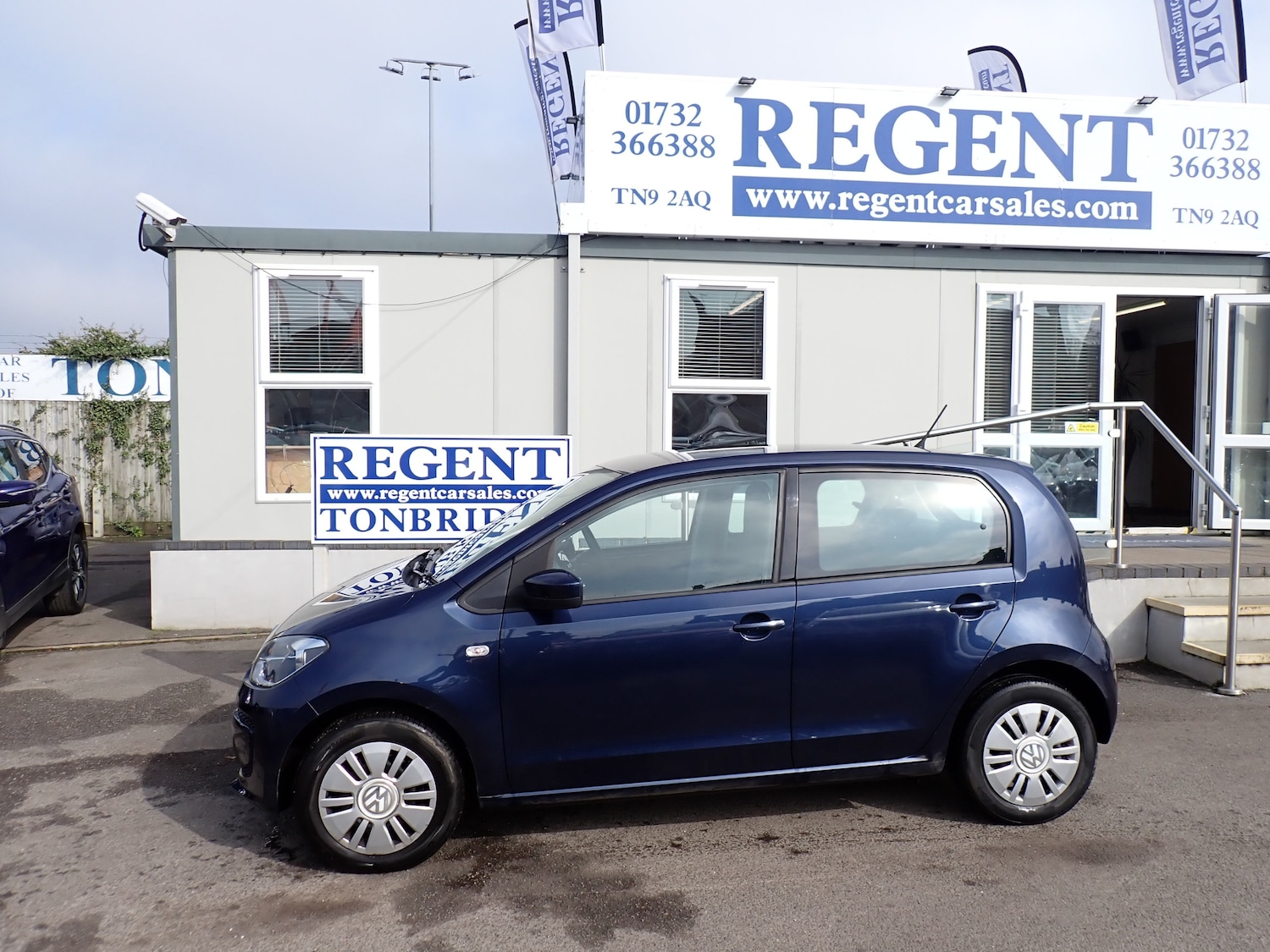 Used Volkswagen up! 2013 for sale - 77802543: Photo 5