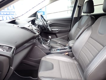 Used Ford Kuga 2015 for sale - 77931757: Photo