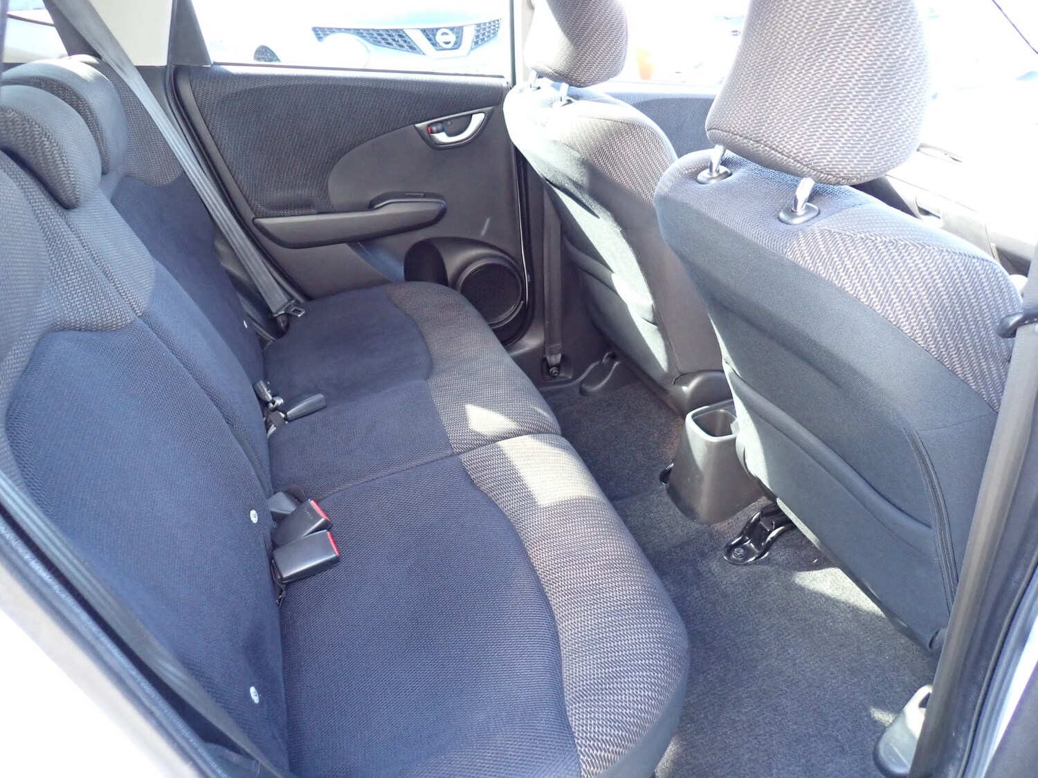 Used Honda Jazz 2015 for sale - 76134000: Photo 24