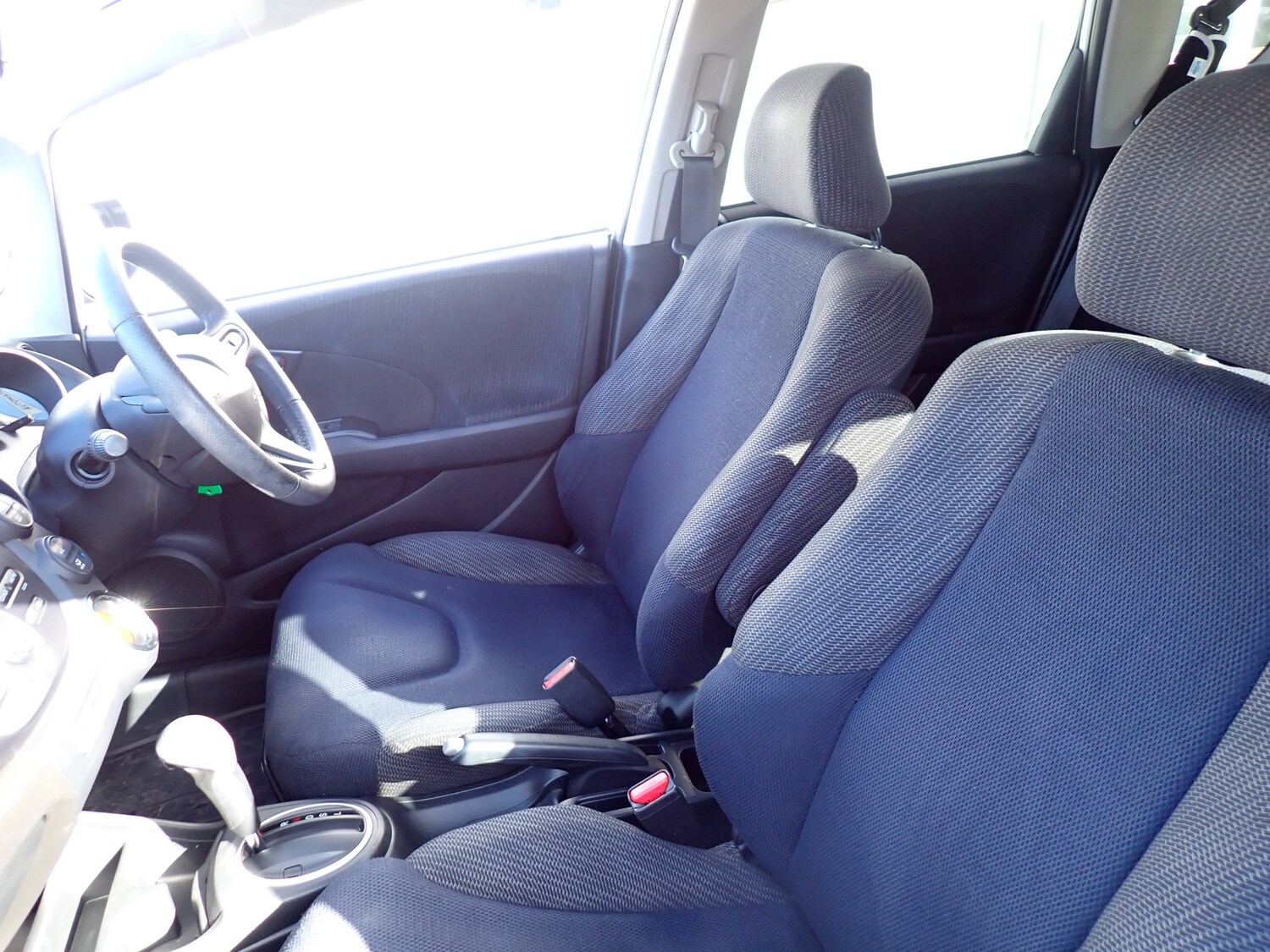 Used Honda Jazz 2015 for sale - 76134000: Photo 3