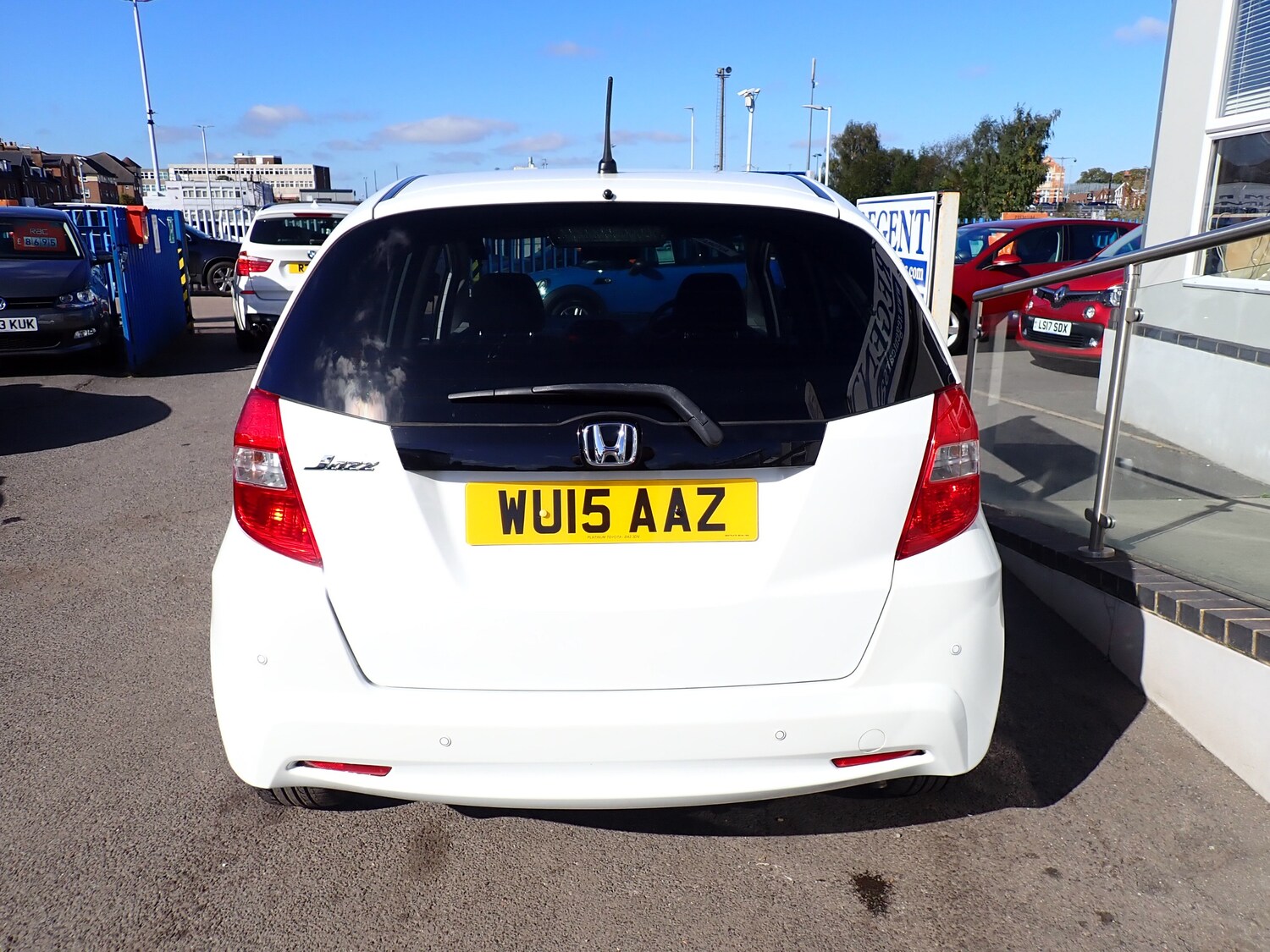 Used Honda Jazz 2015 for sale - 76134000: Photo 9