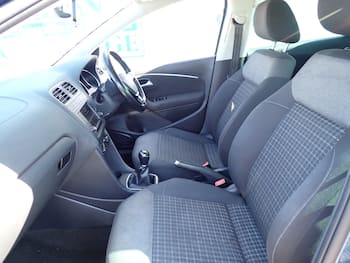 Used Volkswagen Polo 2017 for sale - 79405251: Photo