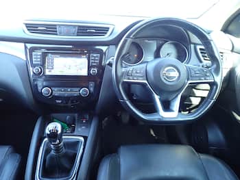 Used Nissan Qashqai 2018 for sale - 79482747: Photo
