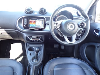 Used smart fortwo 2016 for sale - 78383091: Photo