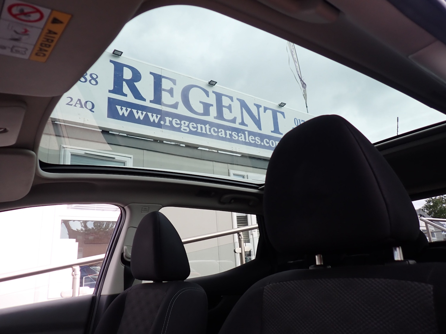 Used Nissan Qashqai 2017 for sale - 76082381: Photo 12