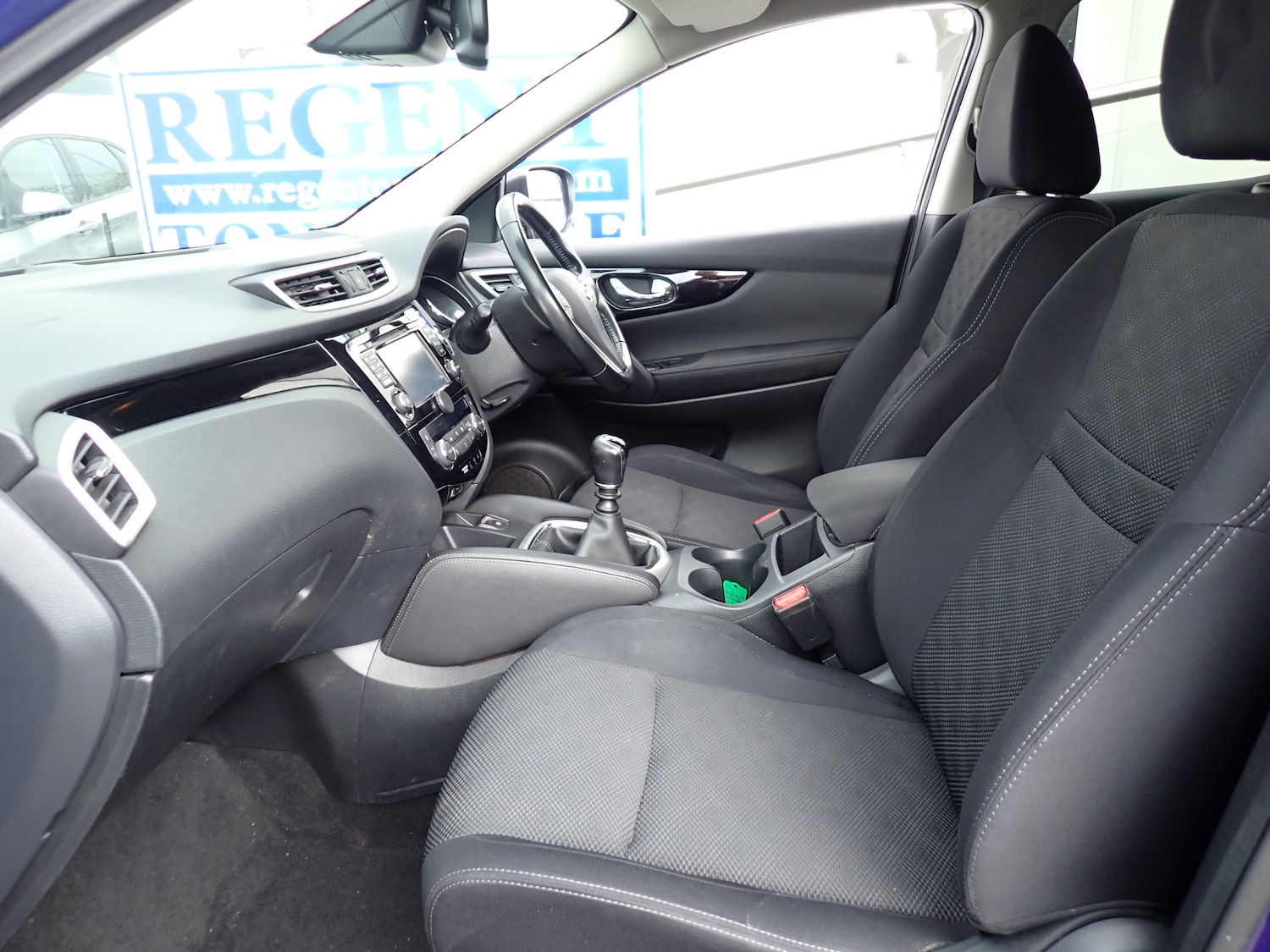 Used Nissan Qashqai 2017 for sale - 76082381: Photo 3