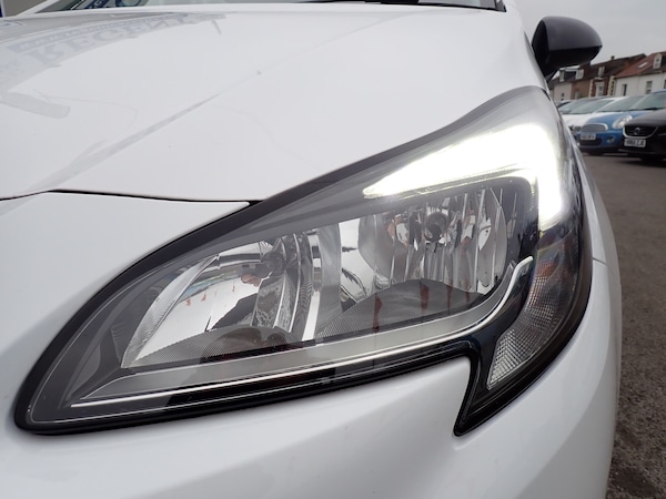 Used Vauxhall Corsa 2016 for sale - 76107057: Photo 24