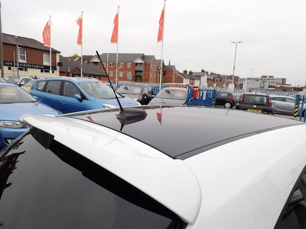 Used Vauxhall Corsa 2016 for sale - 76107057: Photo 28