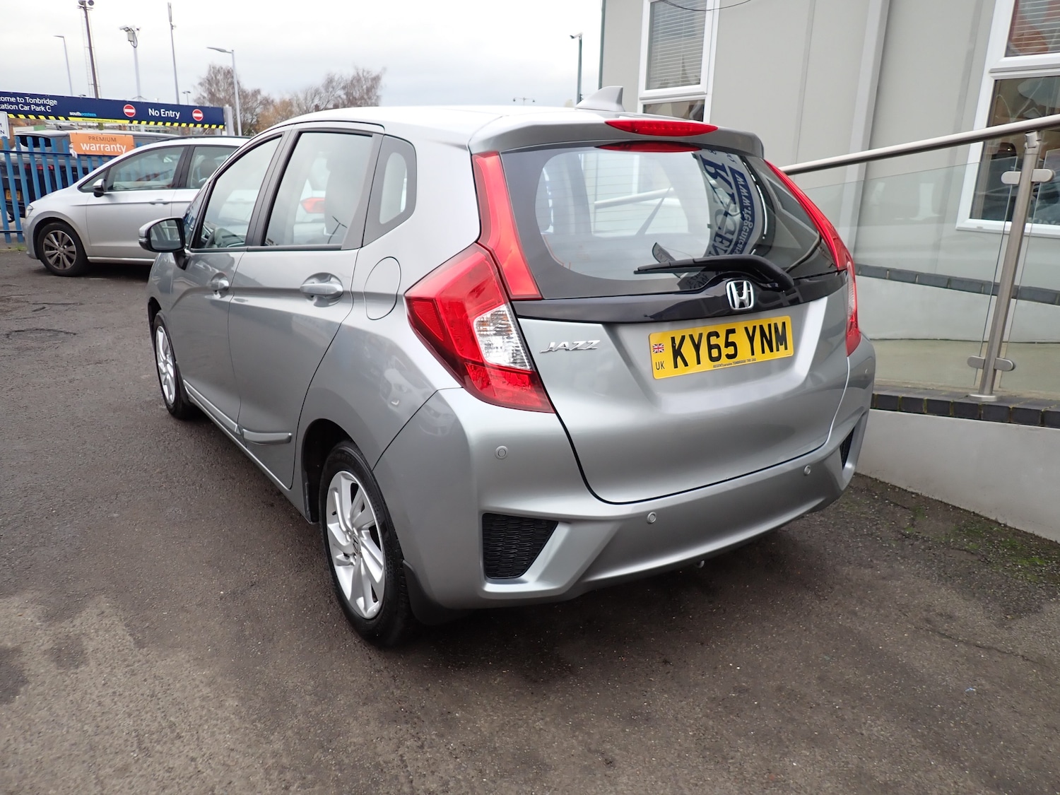Used Honda Jazz 2015 for sale - 76909271: Photo 8