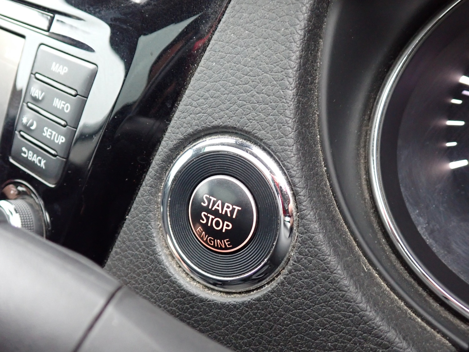 Used Nissan Qashqai 2016 for sale - 76693554: Photo 23