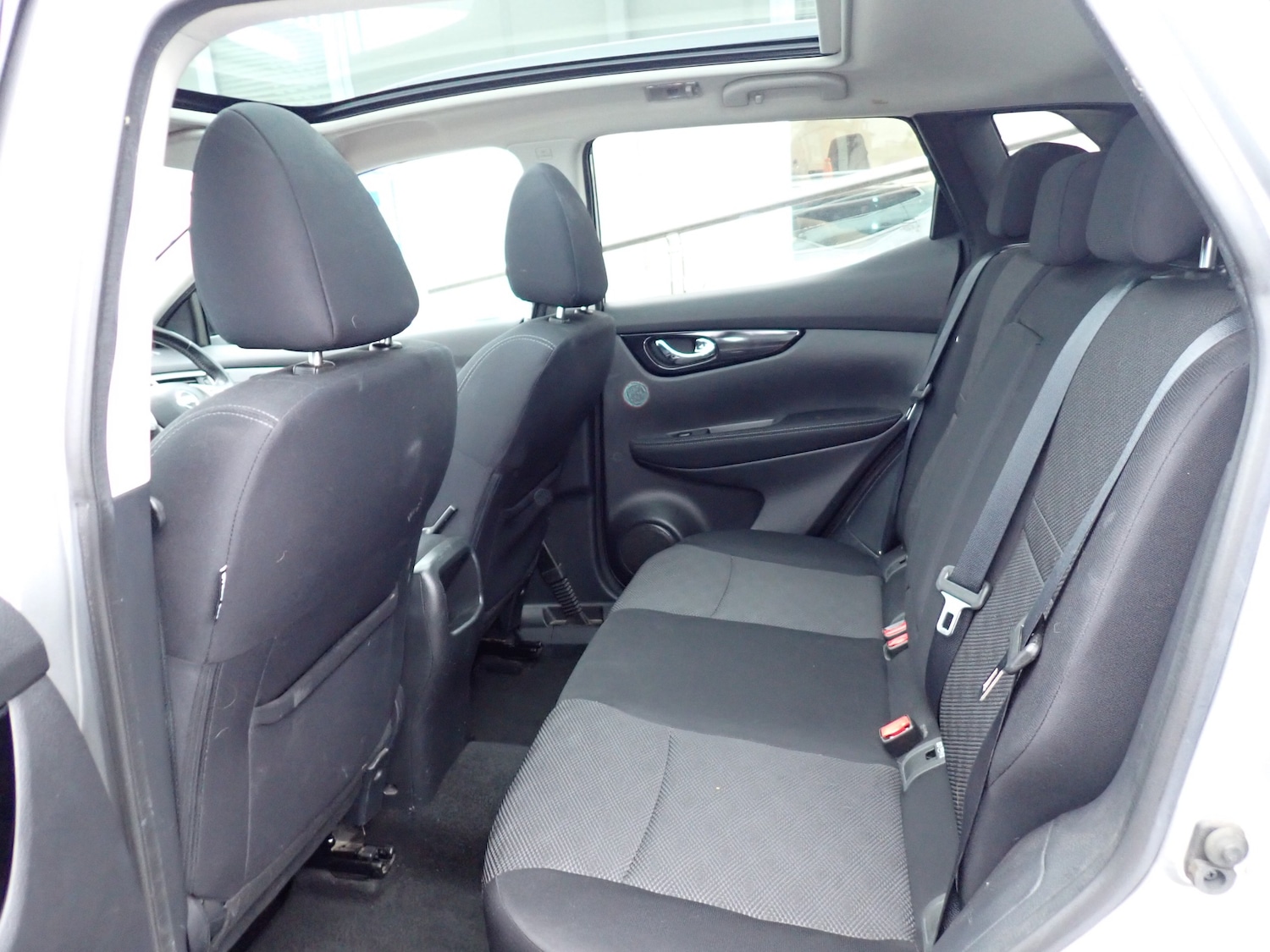 Used Nissan Qashqai 2016 for sale - 76693554: Photo 4