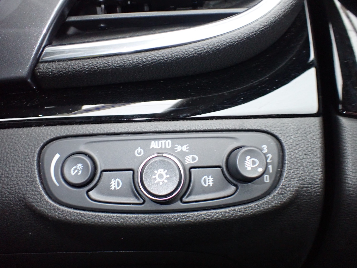 Used Vauxhall Mokka X 2018 for sale - 77989797: Photo 20