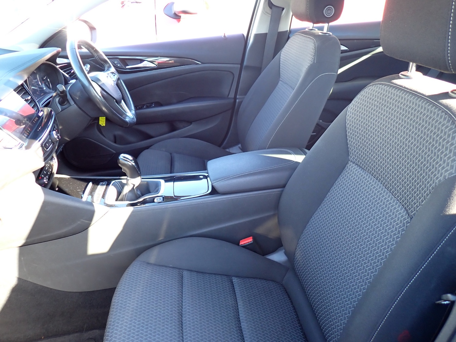 Used Vauxhall Insignia 2022 for sale - 77919100: Photo 3