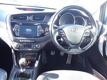 Used Kia Ceed 2013 for sale - 77570915: Photo