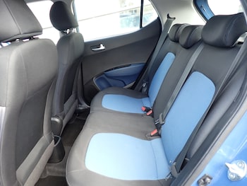 Used Hyundai i10 2015 for sale - 76505082: Photo