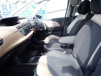 Used Citroen Grand C4 Picasso 2016 for sale - 78228512: Photo