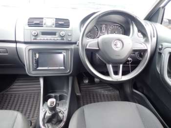 Used Skoda Fabia 2014 for sale - 75088777: Photo