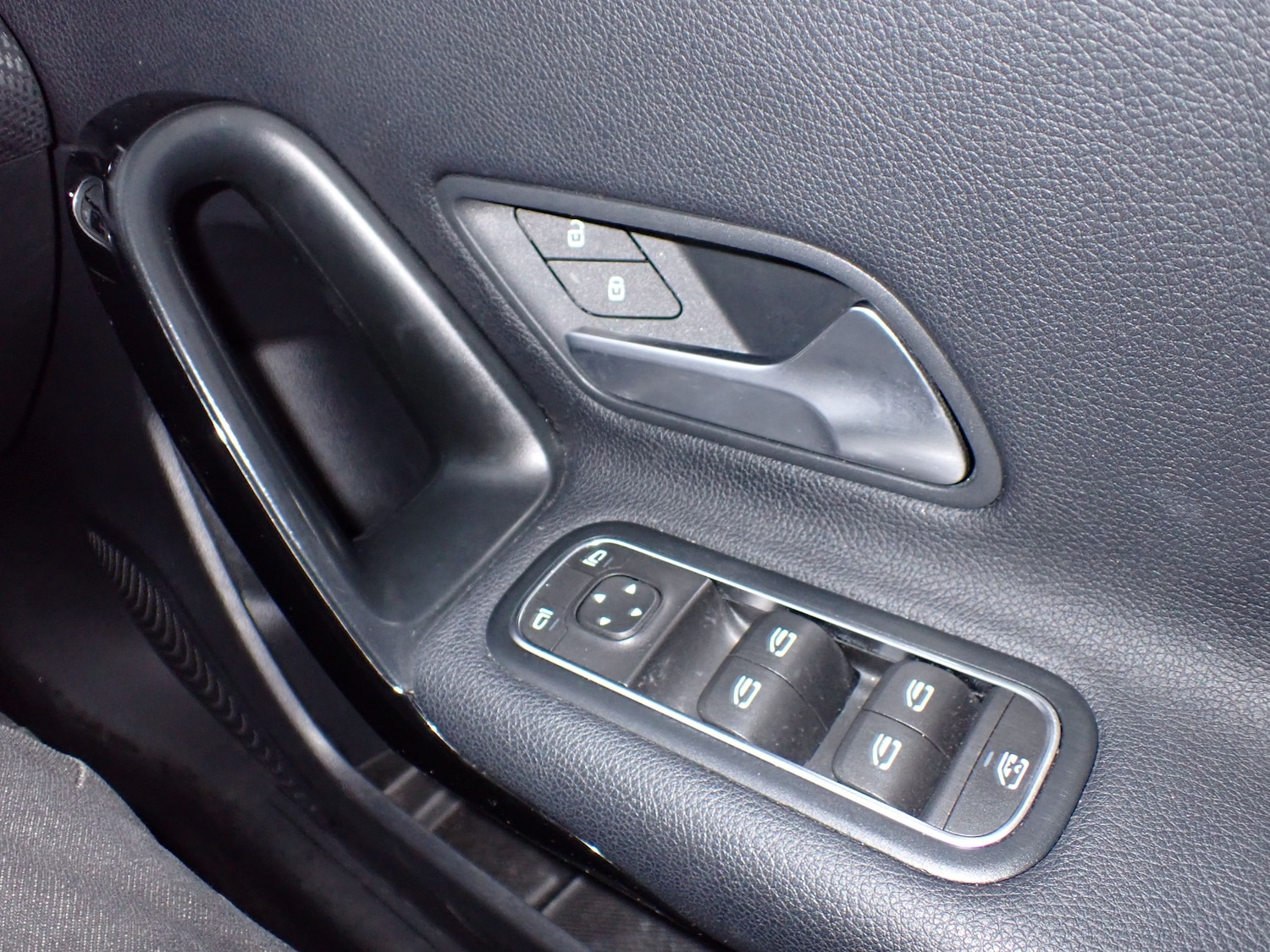 Used Mercedes-Benz A-Class 2019 for sale - 77567824: Photo 26