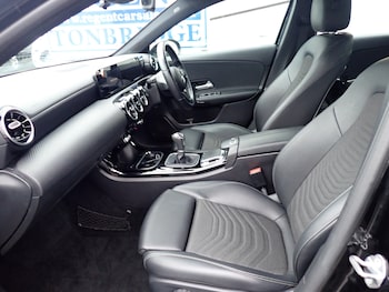 Used Mercedes-Benz A-Class 2019 for sale - 77567824: Photo