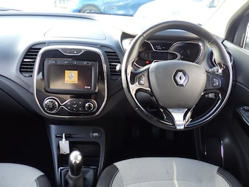 Used Renault Captur 2013 for sale - 77665937: Photo