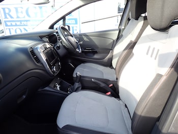 Used Renault Captur 2013 for sale - 77665937: Photo