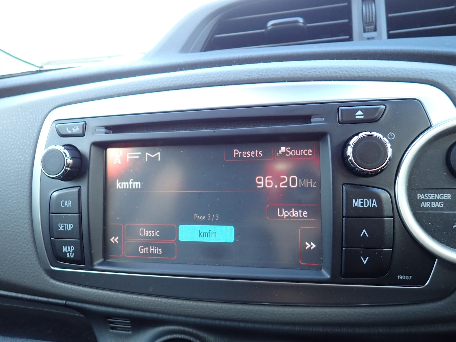 Used Toyota Yaris 2013 for sale - 75974927: Photo 13