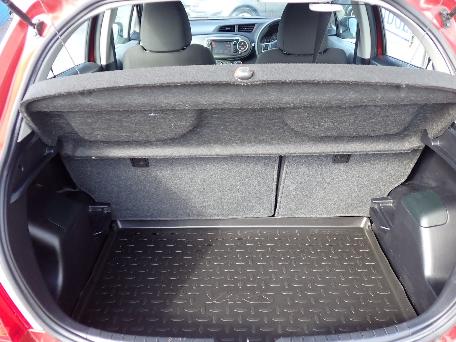 Used Toyota Yaris 2013 for sale - 75974927: Photo 29