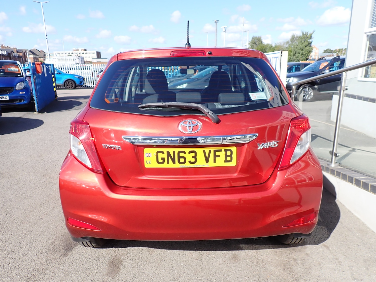 Used Toyota Yaris 2013 for sale - 75974927: Photo 9