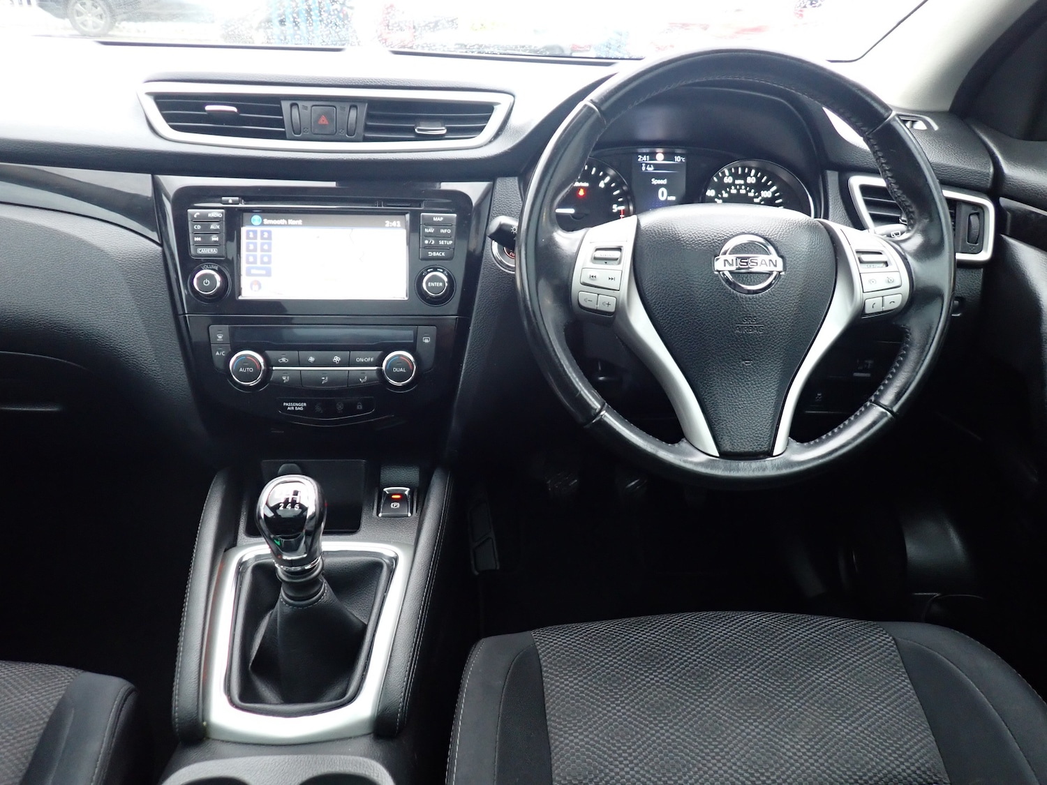 Used Nissan Qashqai 2016 for sale - 76693556: Photo 2