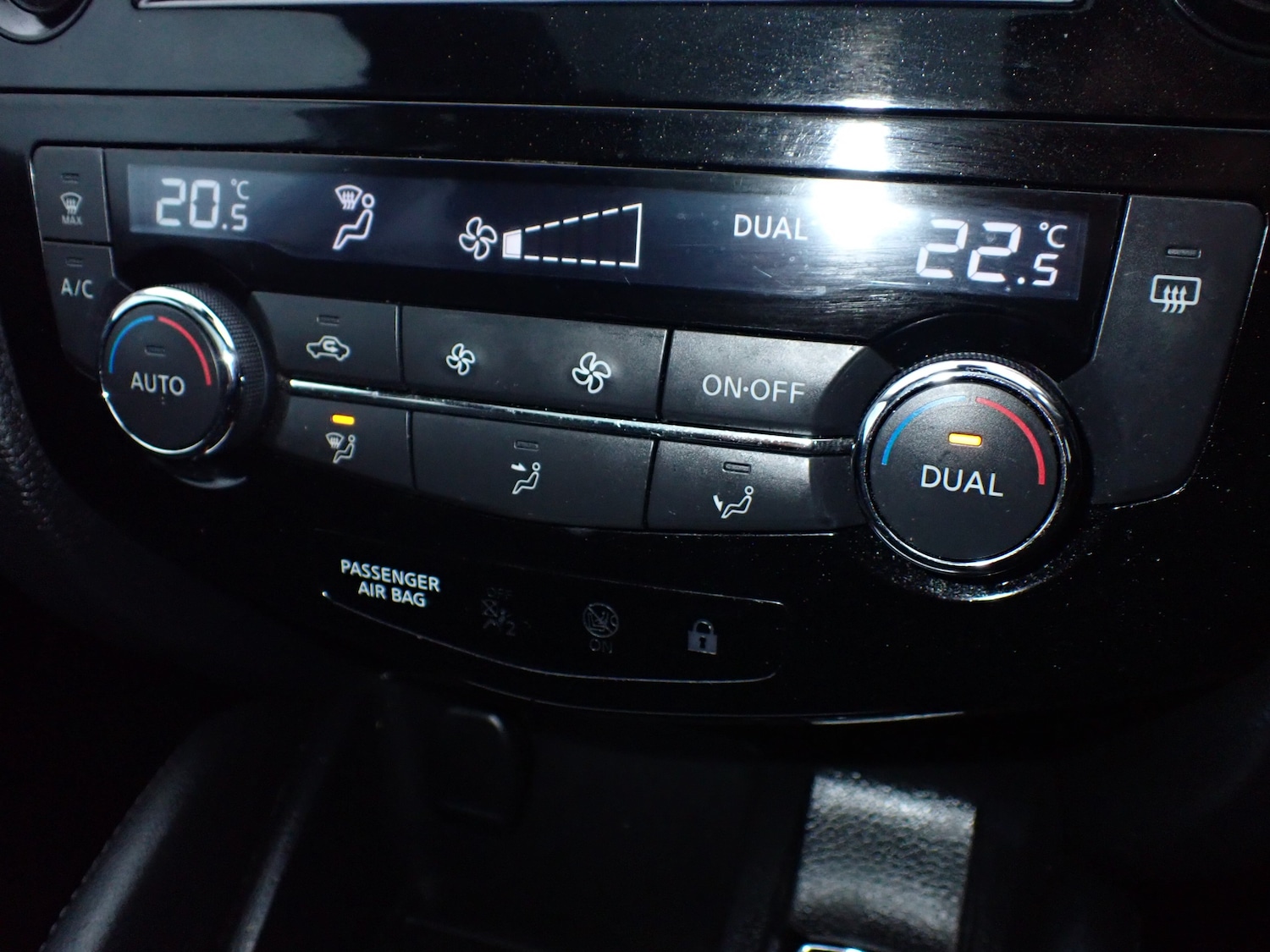 Used Nissan Qashqai 2016 for sale - 76693556: Photo 20