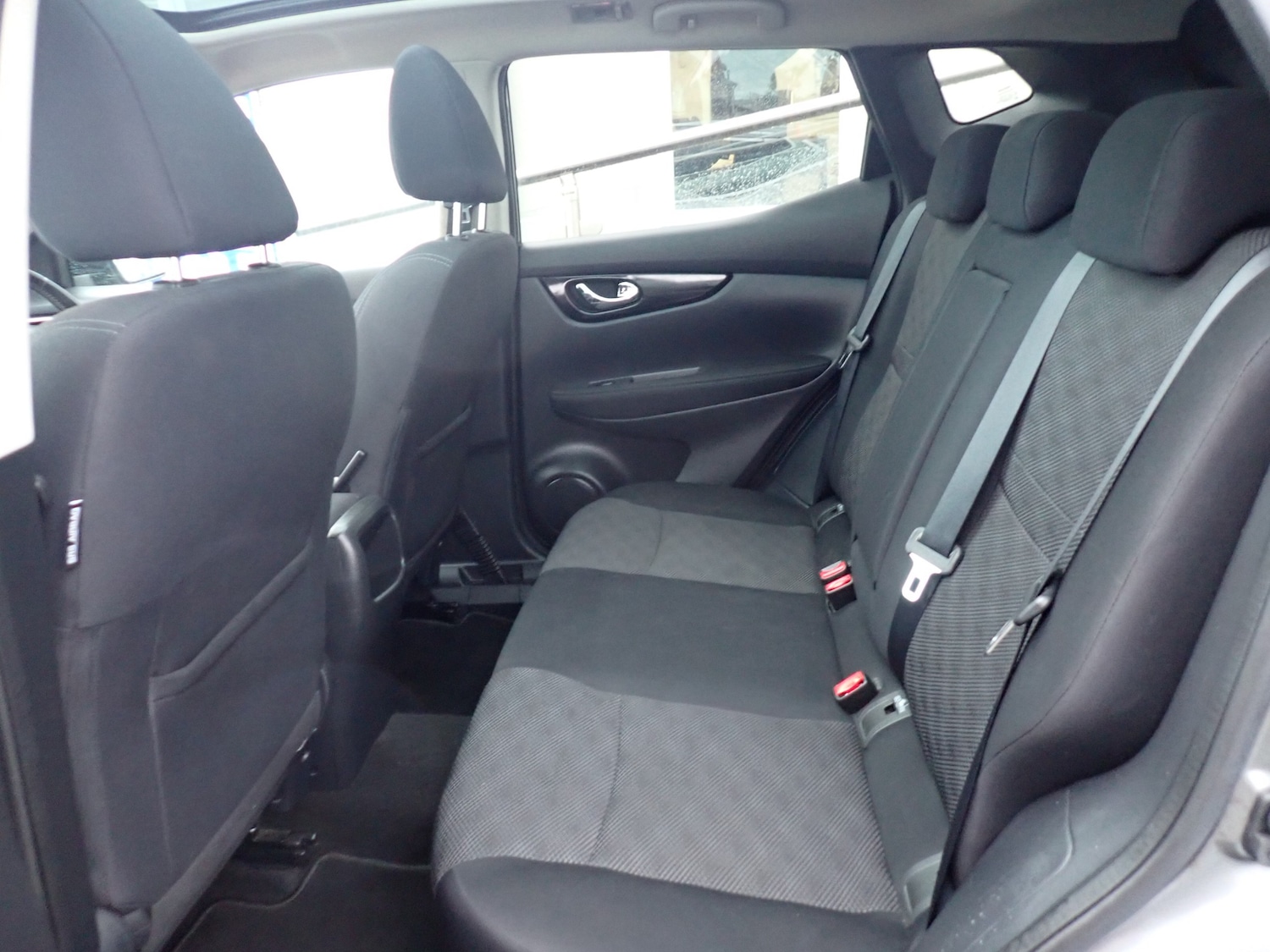 Used Nissan Qashqai 2016 for sale - 76693556: Photo 4