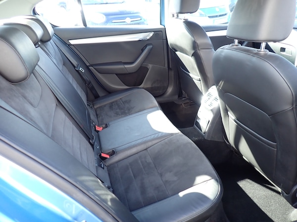 Used Skoda Octavia 2015 for sale - 76219729: Photo 23
