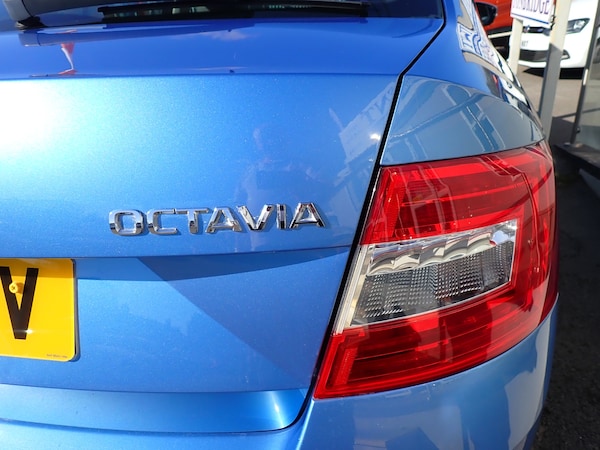 Used Skoda Octavia 2015 for sale - 76219729: Photo 32