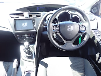 Used Honda Civic 2016 for sale - 79314593: Photo