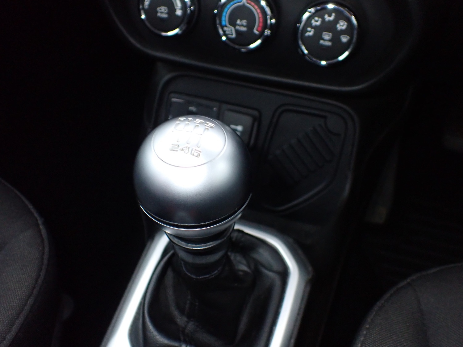 Used Jeep Renegade 2016 for sale - 76535005: Photo 14