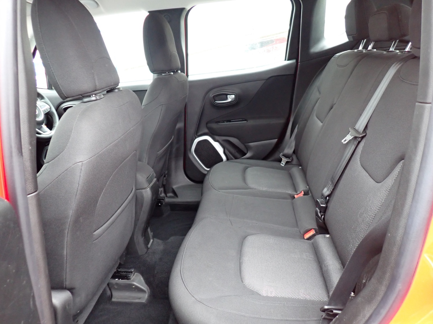 Used Jeep Renegade 2016 for sale - 76535005: Photo 4