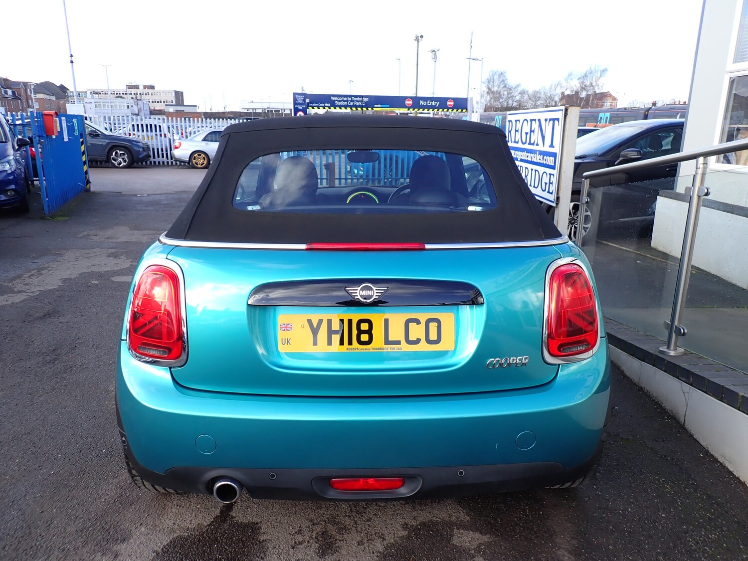 Used MINI Convertible 2018 for sale - 77301631: Photo 35