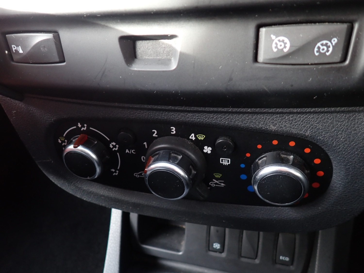 Used Dacia Duster 2017 for sale - 76535012: Photo 16