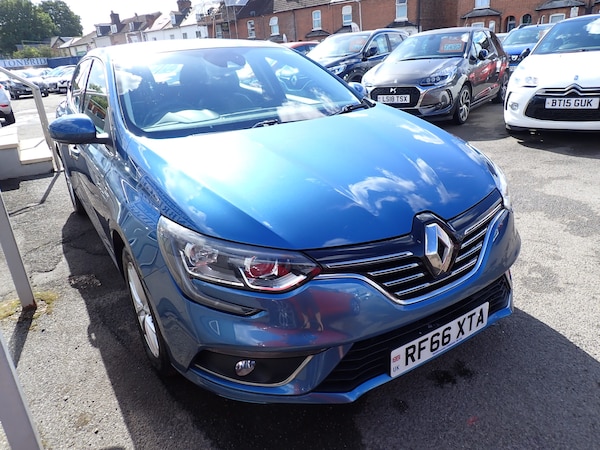 Used Renault Megane 2016 for sale - 75348974: Photo 10