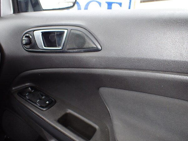 Used Ford Ecosport 2015 for sale - 74730328: Photo 19
