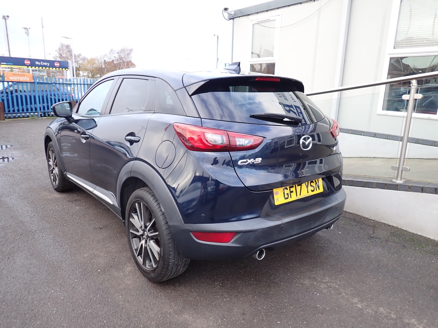 Used Mazda CX-3 2017 for sale - 76653906: Photo 8
