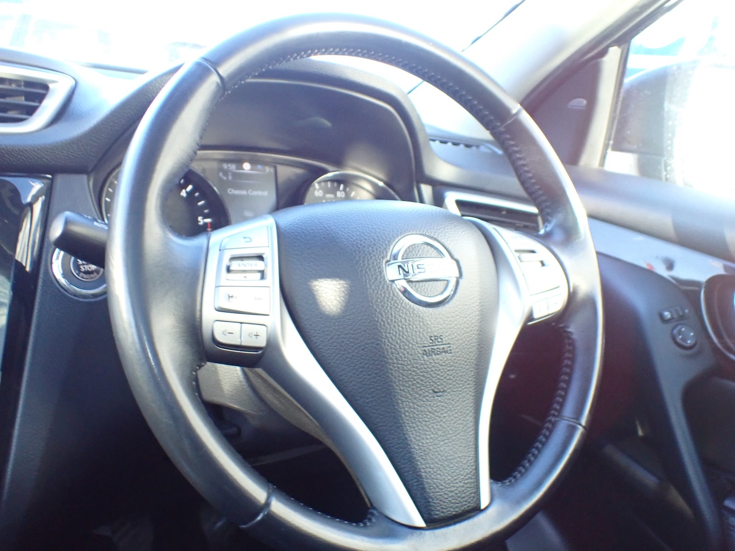 Used Nissan Qashqai 2015 for sale - 77327258: Photo 10